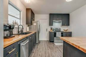Cozy Retreat Near Downtown SA